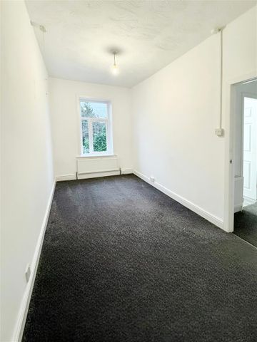 2 bed terraced house to rent in Primrose Street, Accrington, BB5 - Photo 3