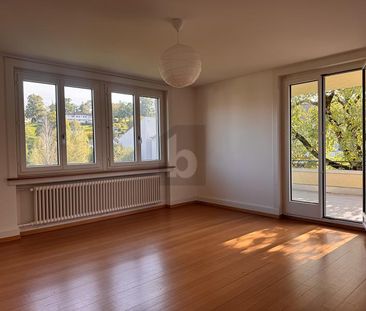 ELEGANT, AN BEGEHRTER LAGE UND MIT GARTEN - Foto 2