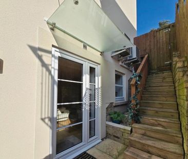 WOW! This simply stunning self contained apartment offers a very ra... - Photo 6