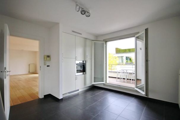 Appartement te huur - Foto 1