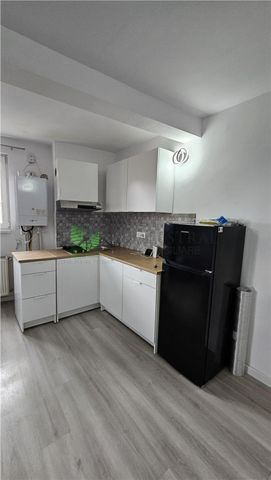 GARSONIERA IN CASA ,CENTRAL , 400 EURO - Fotografie 3