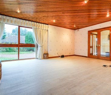 5 bedroom detached house to rent - Photo 3