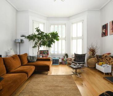 Beautifully Presented 4 Bedroom Garden Maisonette to Let in Brighton - Photo 4