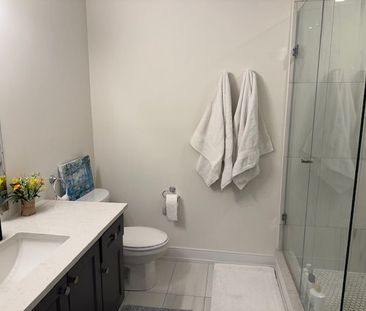 For Lease - 188 Mcroberts Avenue Unit# West Bedroom, Toronto, Ontario - Photo 2