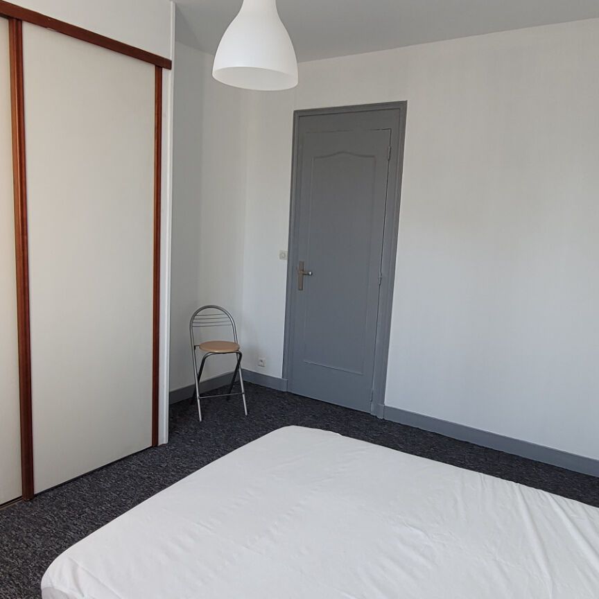 A LOUER Appartement meublé 3 pièces principales - Photo 1