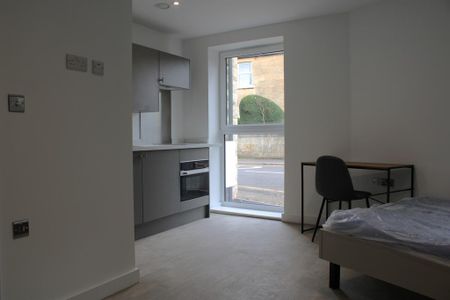 1 bedroom flat to rent - Photo 2