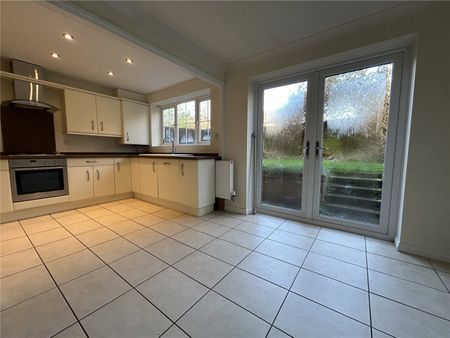 Aveline Court, Cotford St. Luke, Taunton, Somerset, TA4 - Photo 5