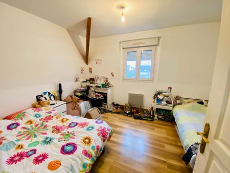 Location Appartement 3 pièces 70m² - Photo 5