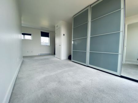 Montréal Est: Maison de 3 chambres offert en location semi-meublé. - Photo 4