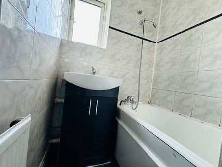 Room in a Shared Flat, Devons Road, E3 - Photo 5