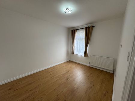 2 Bed End Terrace, Househillwood Road, G53 - Photo 3