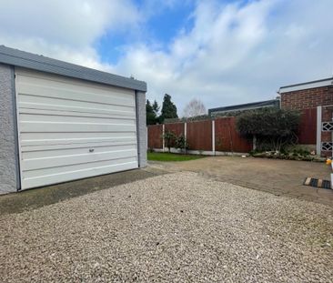 3 bedroom semi-detached house to rent - Photo 3