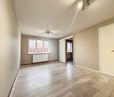 2 bedroom maisonette to rent - Photo 6