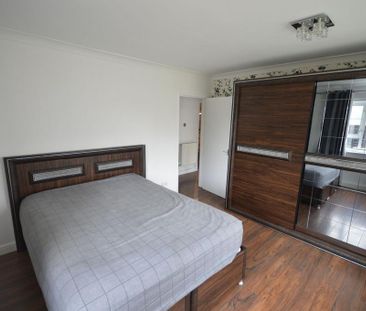 2 bedroom maisonette to rent - Photo 5