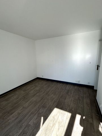 Apartment - Photo 3