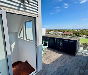 Williamstown - Photo 6