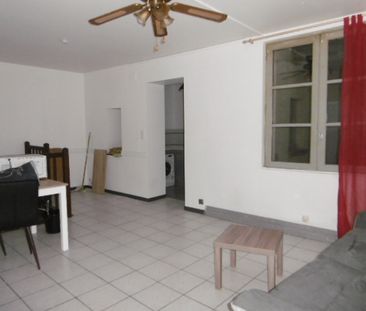 Location Appartement 2 pièces 42m² - Photo 4