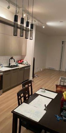 2 bed 2 bath townhome for rent - Photo 1