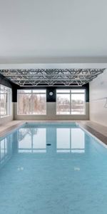 1 chambre à coucher 1 salle de bain Appartement - Photo 4