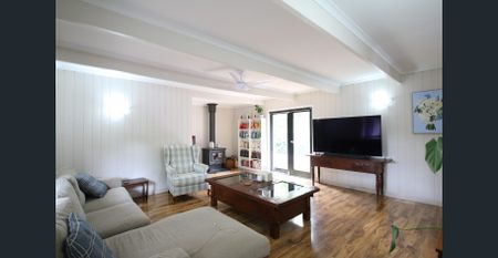 3 Bedroom Family Home - Photo 3