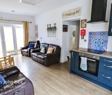 3 bedroom detached bungalow to rent - Photo 6