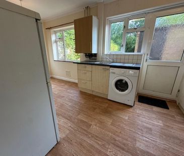 2 bedroom terraced house to rent - Photo 6