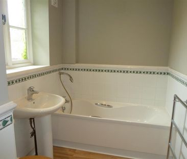 3 bedroom cottage to rent - Photo 3