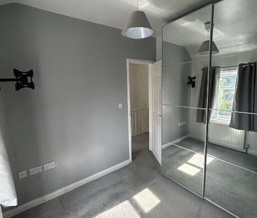 28 Silverstream Parade, Belfast, BT14 8GR - Photo 3