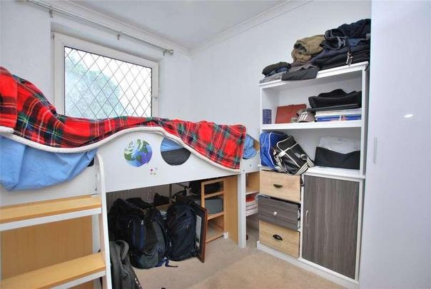 Broad Street, Guildford, Surrey, GU3 - Photo 1