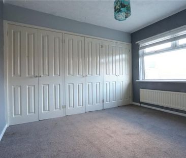 2 bedroom semi-detached house to rent - Photo 3