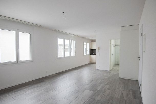 Moderne 1.5-Zimmerwohnung - Photo 1