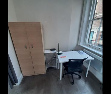 Studio Flat, London, W2 - Photo 4