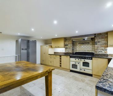 Duplex to rent on - Photo 5