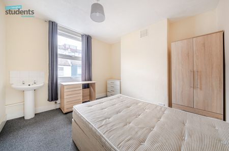 5 bedroom terraced house to rent - Photo 2