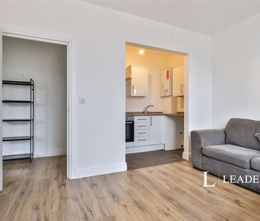 2 bedroom apartment to rent Hamilton Road, Bournemouth, BH1 - Photo 6