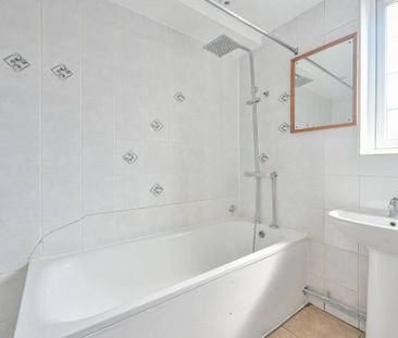 7 bedroom detached house to rent - Photo 5