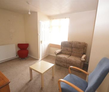 1 bedroom maisonette to rent - Photo 2