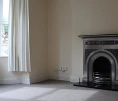 4 Bed Semi-Detached House, West Bridgford, NG2 - Photo 3