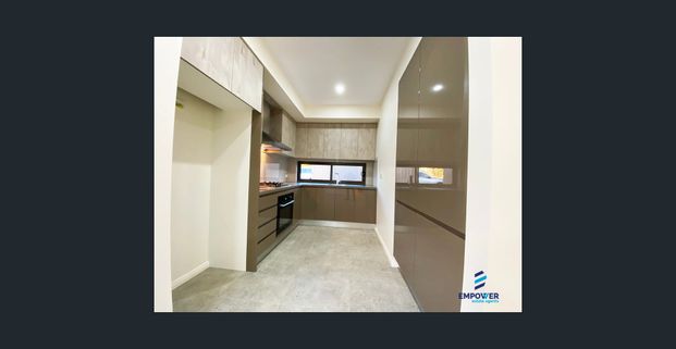 PREMIUM 2-BEDROOM GRANNY FOR REN | HIGH-END FINISHES | PRIME LOCATION - Photo 1