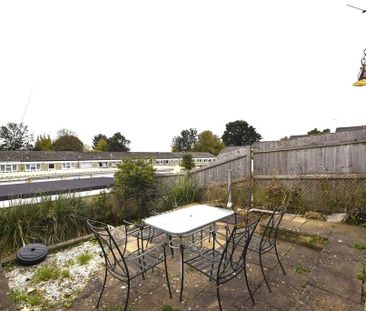 4 bedroom terraced house to rent - Photo 2