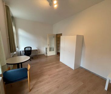 Möbliertes Apartment – Alles inklusive! Warm 850 € - Photo 2