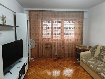 Apartament 3 camere zona ultracentrala - Fotografie 3