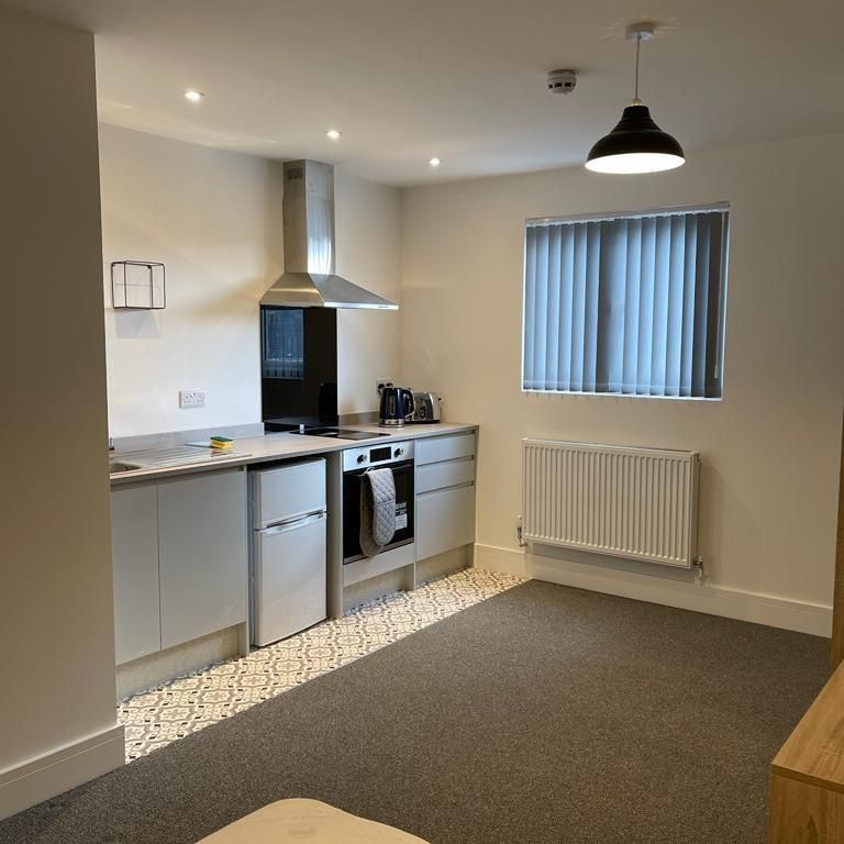 Studio to rent - Photo 1