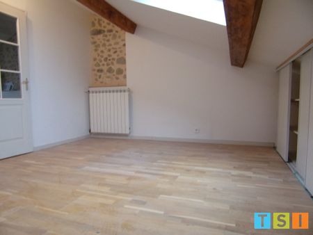Location Appartement 5 pièces 101m² MONTREJEAU 31210 - Photo 3