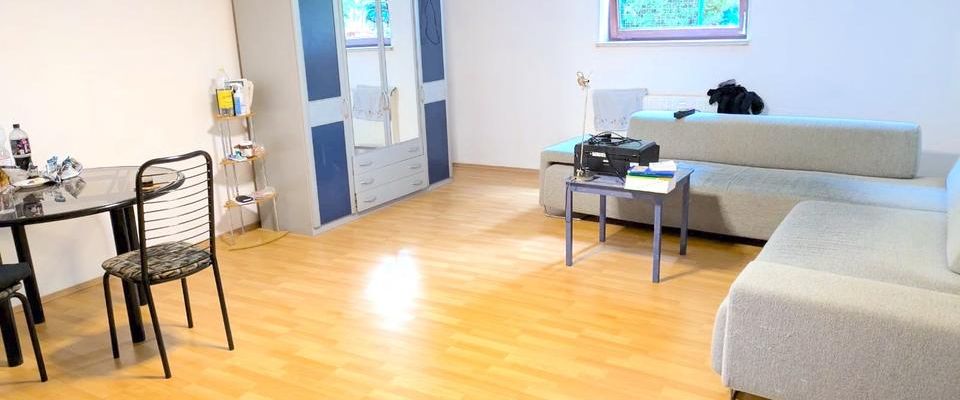Möbliertes Zimmer in Wohngemeinschaft in Bad Abbach - Photo 1
