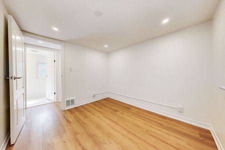 For Lease - 83 Lundy's Lane Unit# Main & 2nd, Newmarket, Ontario - Photo 5