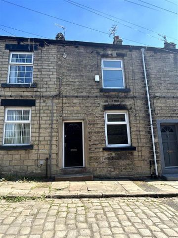 2 bedroom terraced house to rent - Photo 2