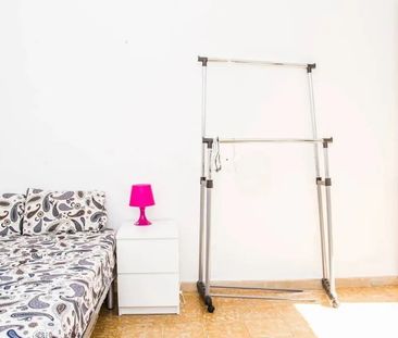 Carrer de Valldonzella, Barcelona, Catalonia 08001 - Photo 5