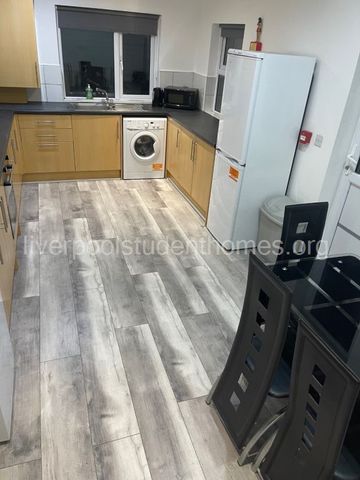 Woodcroft Road, Liverpool - Photo 3