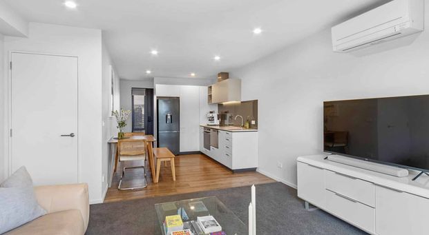 Walk to The City - Photo 1